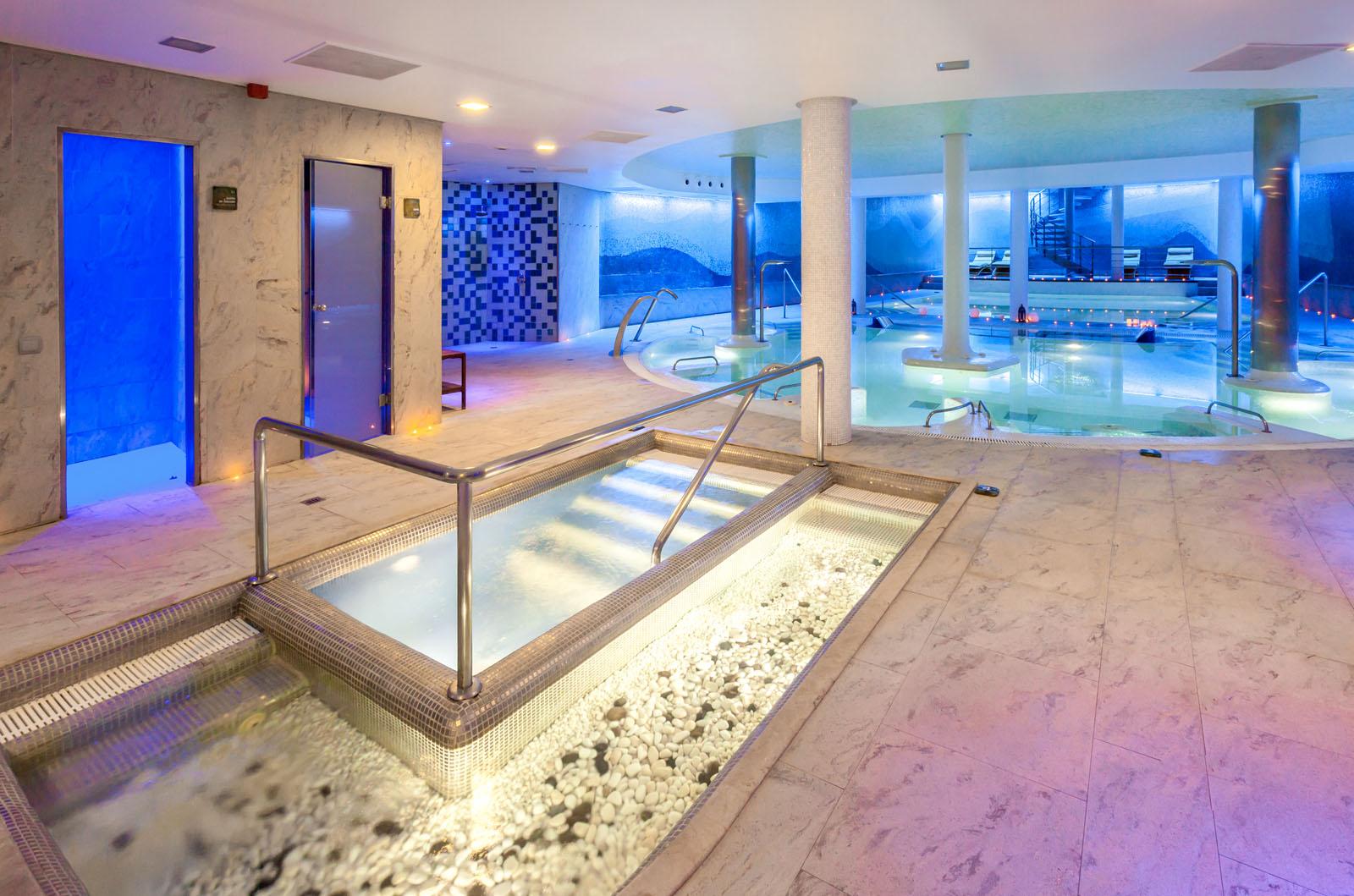 Exe Estepona Thalasso & Spa- Adults Only Luaran gambar