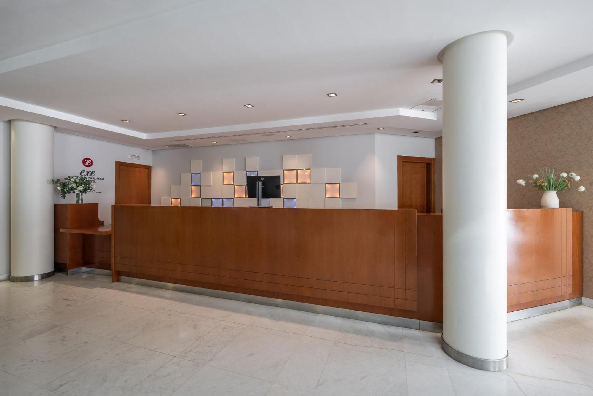Exe Estepona Thalasso & Spa- Adults Only Luaran gambar
