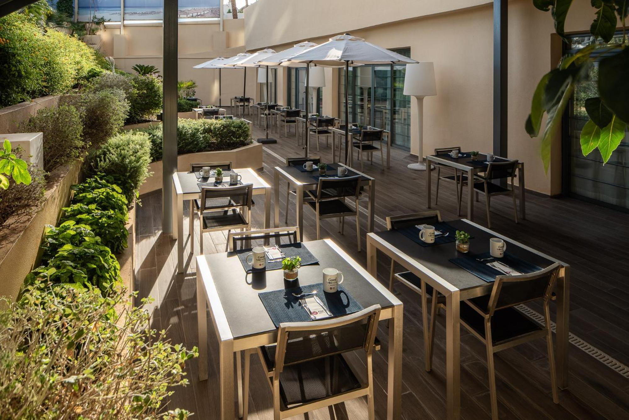 Exe Estepona Thalasso & Spa- Adults Only Luaran gambar
