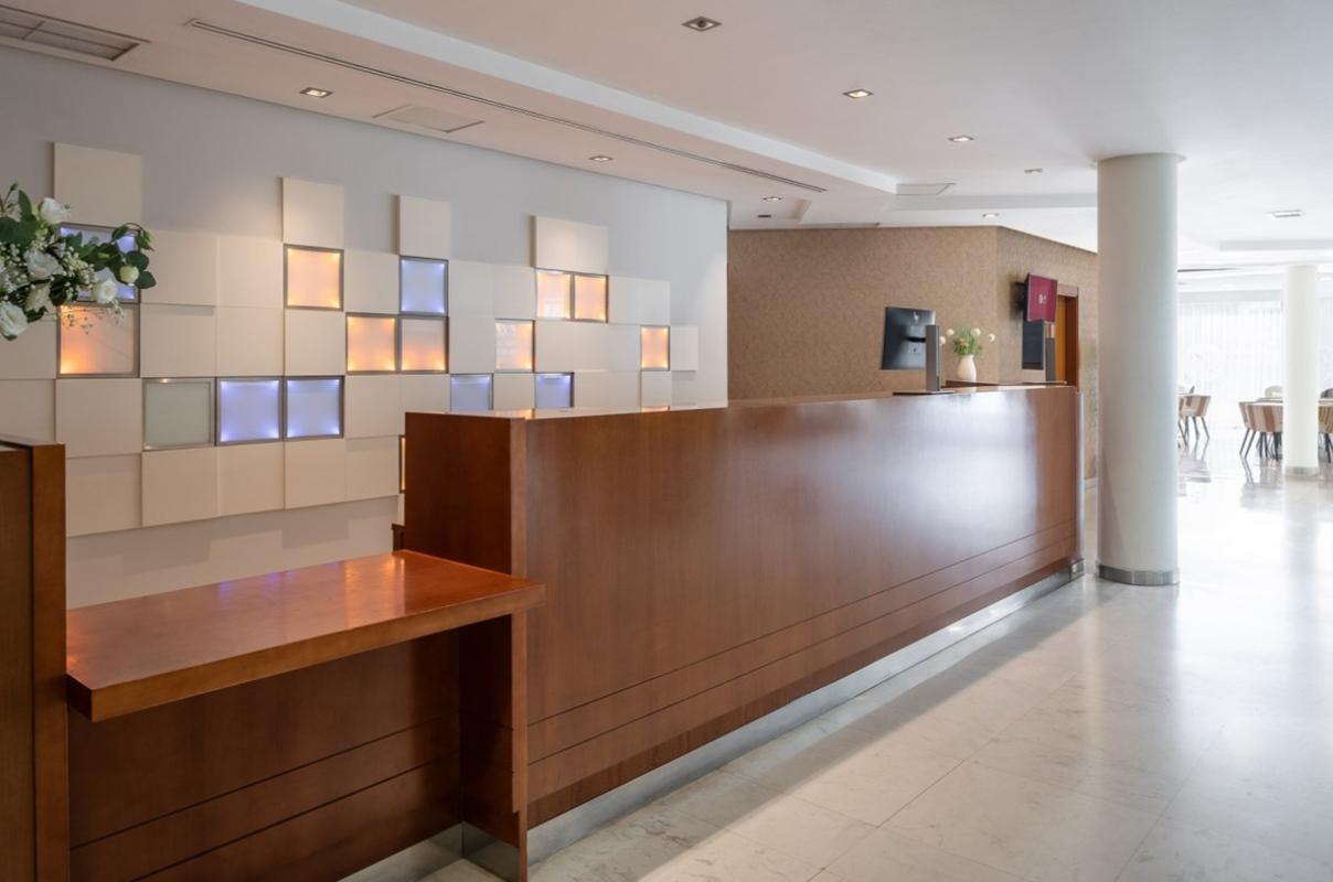 Exe Estepona Thalasso & Spa- Adults Only Luaran gambar