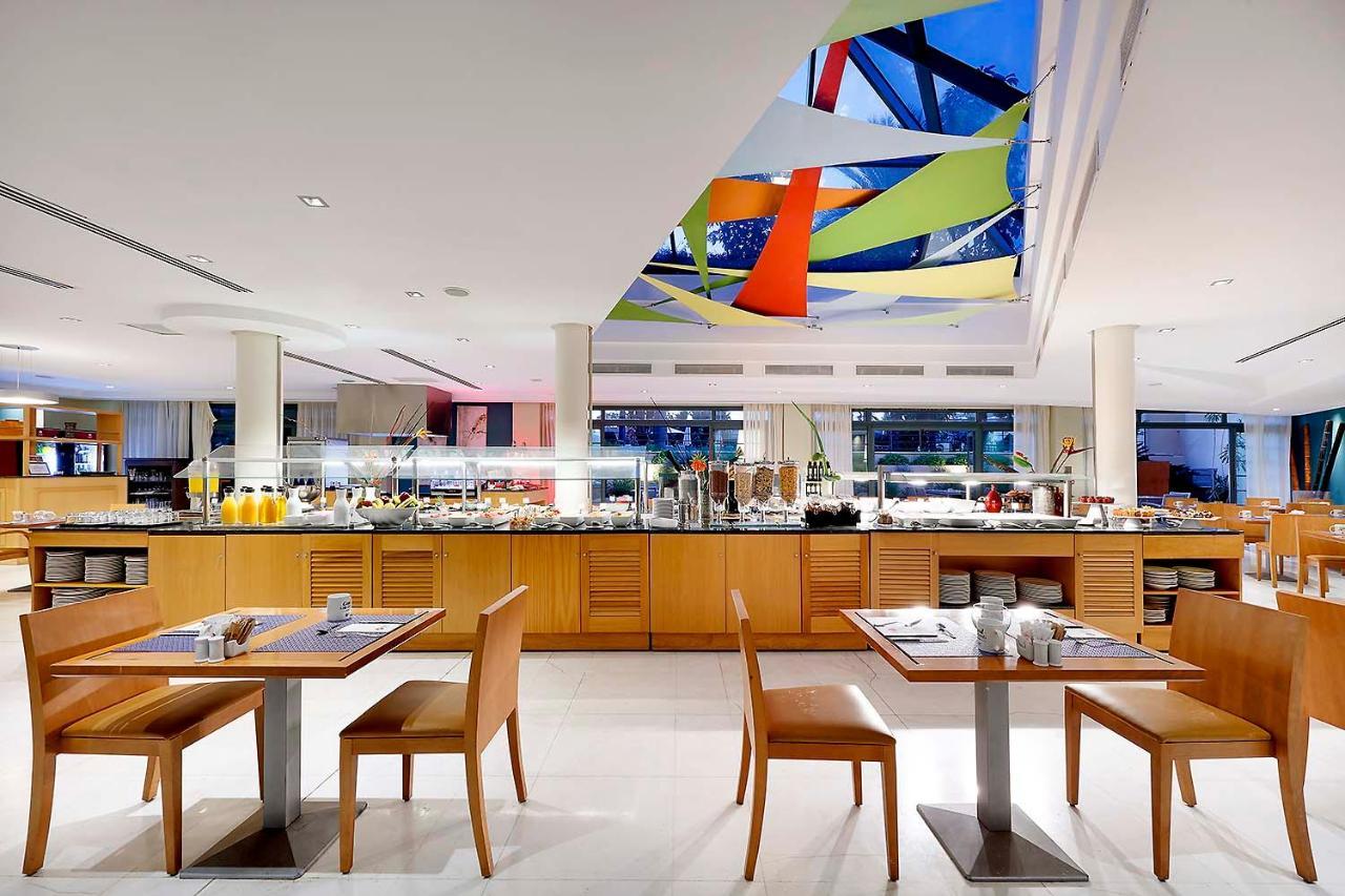 Exe Estepona Thalasso & Spa- Adults Only Luaran gambar